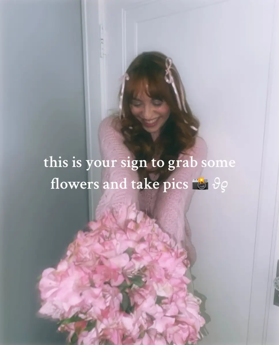 so cute and fun 🎀 #fyp #photshoot #homephotoshoot #picideas #instaideas #imstagram #april #flowers #pretty #bows #pink #fairy #fairyprincess 