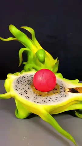 1000°C RHCB vs Dragon fruit 🤯  #1000 #RHCB #asmrsounds #experiment #satisfying #science #LifeHack #ustiktok #fypシ #trends #dragonfruit #fruit 
