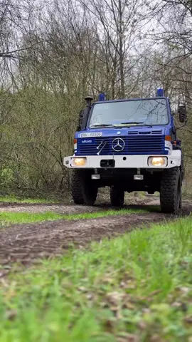 Tick, Tick, BOOM! 💥 📷 For more follow thwwaldbroel on Instagram! #mercedesbenz #unimog #unimogcommunity #mercedes #offroad #unimogpower #thw #4wd #4x4 #unimogmuseum #unimogclubgaggenau #firetruck