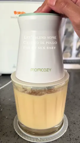 Baby loved her caldito de pollo 😋 and this blender came in handy, i love it to make her purées! #caldodepollo🤤 #babytok #sickbaby #momtok #mexicanfood #caldo #momcozy #momcozyblender 
