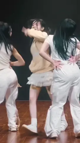 vey eu tenho que aprender umas 18 formas diferentes de separacao de mistura pra prova de quimica ate amanha de manha, eu nao sei 3 💔 #foryou #fy #fyp #fypシ #fancam #dafnecams #minju #illit 