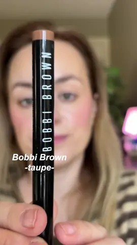 My favorite eyeshadow sticks @Bobbi Brown soft smokey eye #bobbibrown #eyeshadow #eyeshadowstick #viral #beauty #makeup #ilinca 