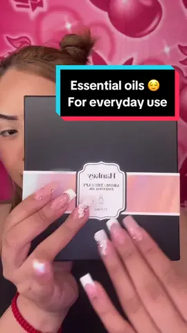 These essential oils relax me so much after a stressful day😌!!! #essentialoils #oils #essentialoilsforthewin #essentialoils101 #essentialoils4life #fypsounds #aceitesesenciales #paratiiiiiiiiiiiiiiiiiiiiiiiiiiiiiiiiii🦋 