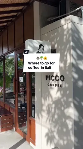 Save this cute coffee shop for when you are in Canggu, Bali! 🌴 #canggu #balifood #coffee #matcha #aesthetic #brunch #cafe 