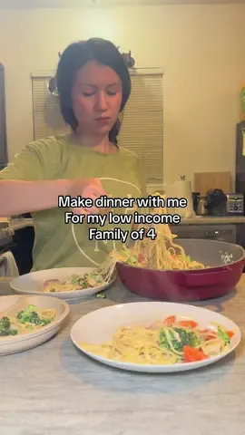 this $180 pan it was gifted to me, i got a lot of comments wondering how i own such an expensive pan #fypシ #fyp #foryoupage #MomsofTikTok #family #asmr #kitchen #lowincome 