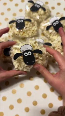 SHAUN THE SHEEP 🐑🍿 #birthdaybox #popcorn #shaunthesheep #partyideas #party 