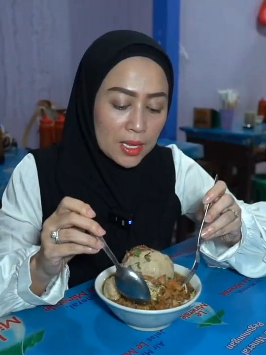 BAKSO GEDE FULL DAGING CINCANGNYA!! BAKSO SLAMET!! #fyp #shantydenny #mukbang #baksopedas #asmr