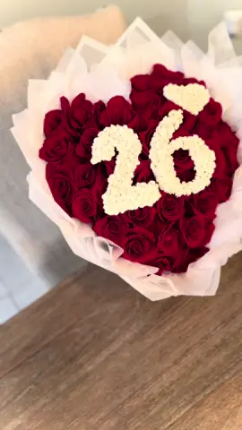 Cheers to 26✨🥂🤍❣️🌹 Red Rose Heart Shaped Bouquet W/Baby  Breath Numbers & Heart💟 - - #birthday#26 #redheartbouquet #redroses #babybreathnumbers #flowerarrangement #ramodeflores #rioranchonewmexico #foryoupage #SmallBusiness #homeflorist 