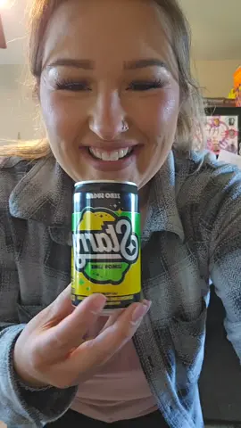 Hittin' y'all with a fit check and starting my morning with a Starry! #drinkstarrylemonlime #fitcheck #OOTD #MomsofTikTok @Starry 