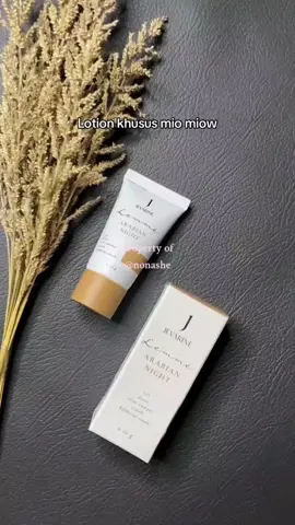 lotion nya wangi , aku pake lotion dari @jevarineofficial_  nih❤️ #jevarine #jevarinelemmelotion #jevarinelemme 