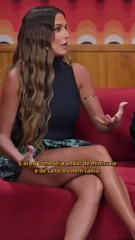 @Deborah Secco e @Fabiana Karla trazem suas confissões de adolescente no novo episódio #Surubam… 🤭 e aí, o que vocês acham que muda quando uma menina passa a se sentir mulher? #canalgioh #giohnoyoutube #gioewbank