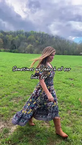 Sometimes we look to far ahead and miss what is right in front of us.#familyfarm#marriage#peace#jesus#simplelife#country
