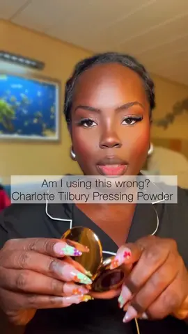 Maybe I’m using it wrong. Please let me know because I love me some Charlotte Tilbury. This pressing powder just wasn’t for me #charlottetilbury #makeupgrwm #presspowder #makeup #settingpowder #flawlessfinish 