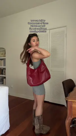 send help trying to enter my dress era