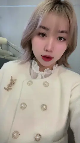 Yêu nhau là bù đắp những thiếu sót của nhau Anh bu cho em,em bu cho anh