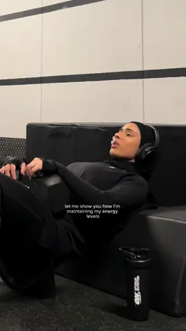 How I'm maintaining my energy levels during training in Ramadan 🤍👏🏽   This month I decided to start taking @optimumnutrition_uk's BCAA's - Train and Sustain. If you don't know what BCAA's are, they're essential amino acids and this formula is made to basically keep you going throughout your training sessions, support your immune system AND help reduce your fatigue In Ramadan I feel like we need all the help we can get when it comes to energy levels. Personally I prefer to train after iftar (our evening meal where we break fast) so after trialling this product for a while, I can honestly tell you it's made such a difference to my workouts. I did a quad + glute focussed leg day in this video and I definitely needed it Also can we talk about the taste!! Literally juice, you wouldn't even think it's a supplement. I got the peach and passion fruit flavour which I loooove and will be taking through all of Ramadan and after!! Let me know if you try it - trust me 🫶🏽 #Ramadan #training #optimumnutrition