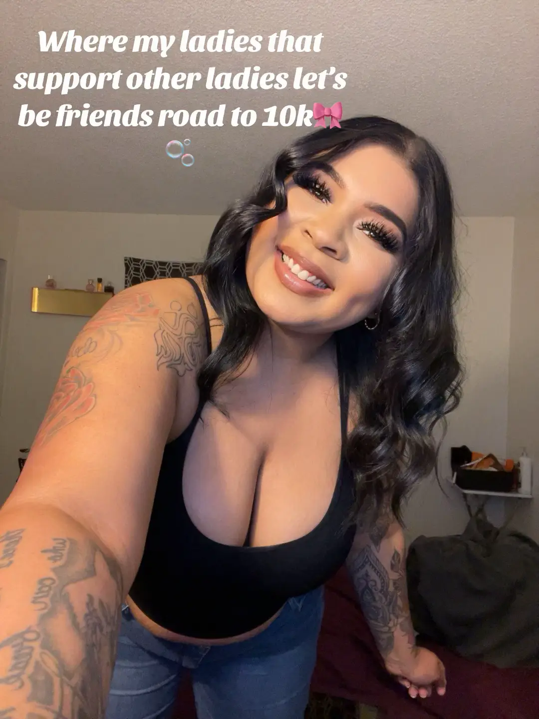 Follow mee your gonna love it here mama 😍🎀💄 i support i engage i follow back i like i share your content i show love to who shows love back to me 😍🎀 #foryou #fyp #fypシ゚viral #fyppppppppppppppppppppppp #contentcreator #girls #girlygirl #girlpowerrr 