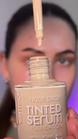 Trying @Catrice Cosmetics nude drop tinted serum foundation 010N🩷 Lightweight, natural finish, perfect for everyday makeup ⭐️ #catricecosmetics #foundation #catrice #affordablemakeup #makeupreview #skintok #makeupdrugstore #skintint #dryskin 
