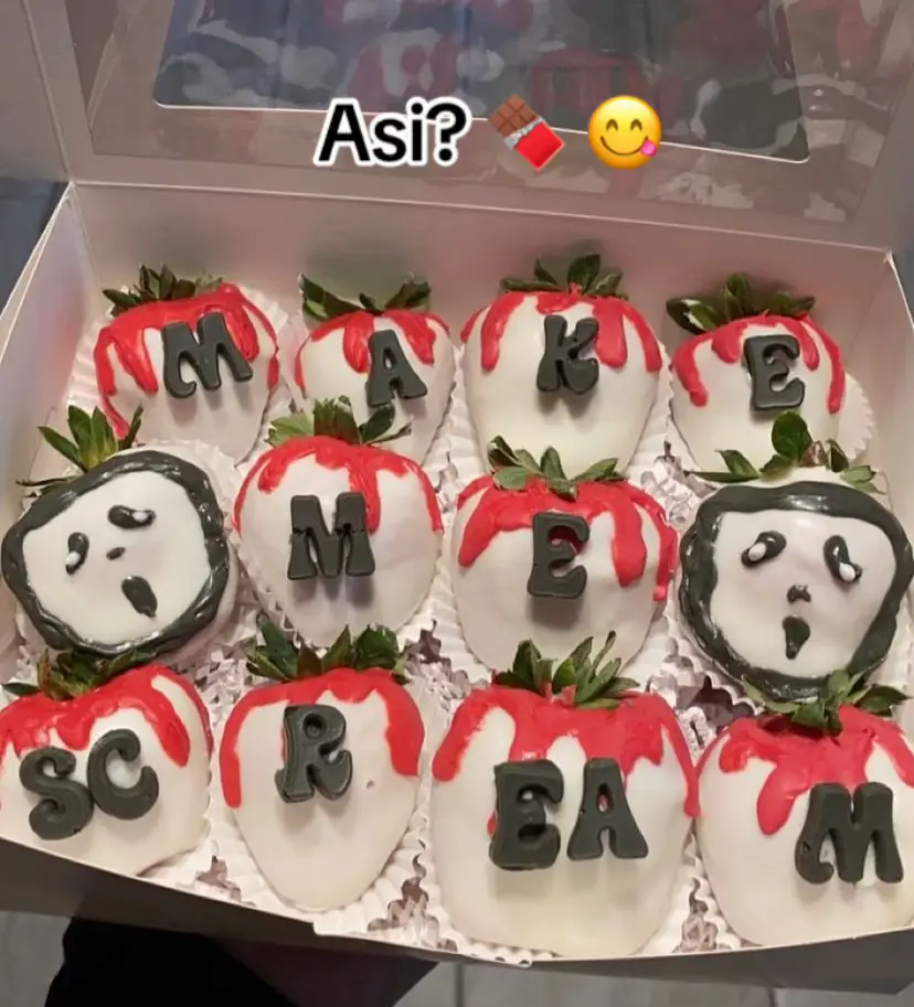 #Asi #Asioasi #chocolatecoveredstrawberries #pulparindocoveredstrawberries #fyp #pulparindostrawberries #ChamoyYTajin #strawberries #customstrawberries #DoñaDrey 