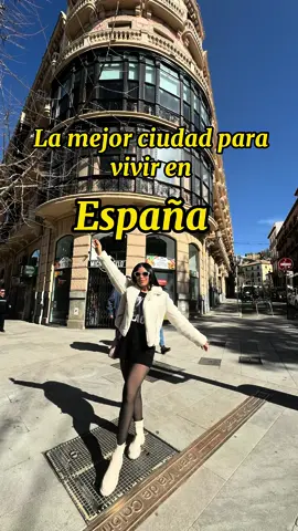 Granada la mejor ciudad para vivir en España  #españa #viajar #viajeslowcost #emigrar #emigraraespaña #vivirenespaña #granada #viajes #latinos #latinosporelmundo #republicadominicana #colombia #venezuela #ecuador 