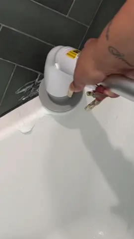Who gon be on their hands and knees?? NOT ME. #fypシ #fyp #fy #bathroomcleaning #CleanTok 