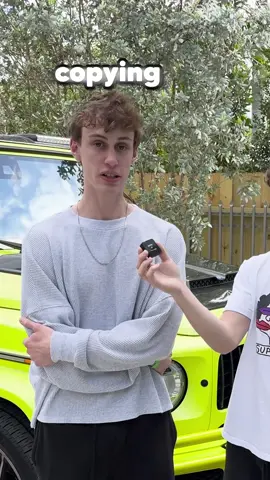 THIS IS HOW BROS SO RICH @Owen Lynch  #business #socialmedia #rich #money #wealth #tiktok #fyp #fypシ #learn 