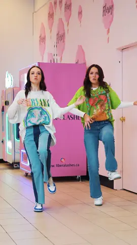 since Tiktok won’t let me post the original sound we danced to, you have to guess what Mamma Mia song we are actually dancing to in this video!❤️😭