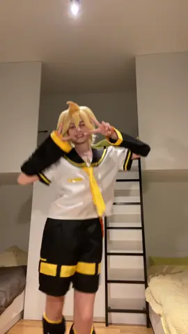 Rin-@Milka  #cosplay #fupシ #cosplayer #cospley #foryou #foryoupage #fypシ゚viral #fypage #recommendations #plsrecomendation #len  #lenkagamine #lencosplay #lenkagaminecosplay #vocaloid #vocaloidcosplay #sekai #sekaicosplay #projectsekai #projectsekaicosplay #lenvocaloidcosplay #rin #rincosplay #rinvocaloidcosplay #rinsekai #rinkagamine #rinkagaminevocaloid #rinkagaminecosplayer 