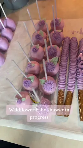 Had a big order for a baby shower! #SmallBusiness #treatmaker #babyshowerideas #partytreats 