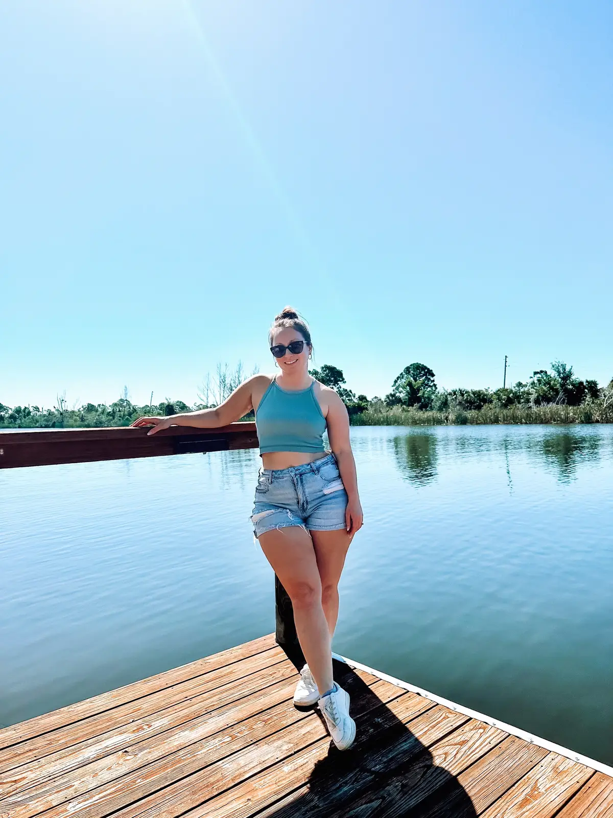 Just trying to soak up as much sunshine as I can the next few days #florida #sunshine #OOTD #fitcheck 