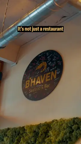 Have you ever been here? . . . #seafoodlover #seafood #selfmade #burgerlover #burgertok #burger #lunchtime #lunch #bhaven #bremerhaven #restaurant #food #FoodTok #FoodLover 