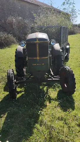 Old Deutz hauling bamboo and out and about. #tracteur #traktor #tractors #tracteurs #traktors #oldtractor #ancientracteur #Deutz #tracteurdeutzfahr #deutzfahr #deutzfahrarmy #motor #moteur #mechanic #oldtractors #vieuxtracteur #green #sunny #day #tracteurs🚜 #Outdoors #fyp #video #farm #farmer #ferme #rusty #tractorshow #ruralliving #dayinmylife #reallifeathome #🚜 #🚜🚜 #🚜🚜🚜 #🚜🚜🚜🚜 #🚜🚜🚜🚜🚜🚜 #tractortok #tractortok #trattore #trattores #tpaktop #trekker #trekkers #deutztractor #masseyferguson #internationalharvester #hanomag #greenscreen #lanzbulldog #masseyferguson #internationalharvester #hanomag #SFV #pony #renaultracteur #vendeuvre #fordtractors #fypシ #fyp #tiktok 