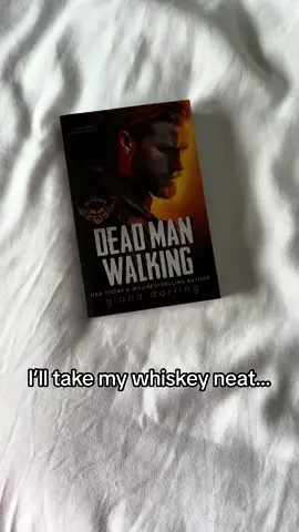 When the psych0path falls for the good girl ❤️ 📖 Dead Man Walking by Giana Darling  #gianadarling #kindleunlimited #kindleunlimitedromance #BookTok #thefallenmenseries #agegapromance #romancebooktok #kindleunlimitedromancebooks 
