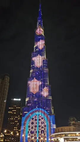 🎁 The beautiful Burj Khalifa | Ramadan 2024.. MashaAllah. #Ramadan #burjkhalifa #dubai #uae #shorts 