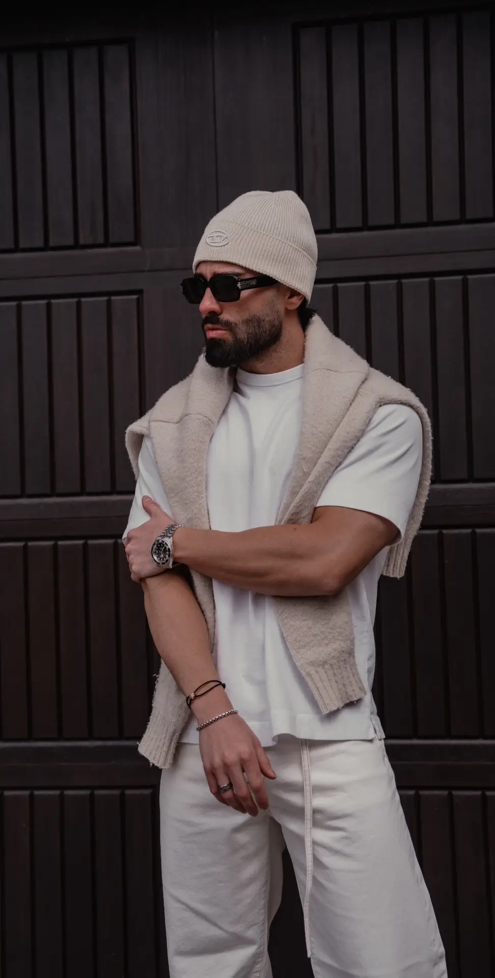 Neutral Tones | Would you wear this outfit?   • • • • #menswear #menstyle #mensstyle #menwithstyle #menwithclass #mensfashionpost #mensfashion #streetwear #men #StreetFashion 