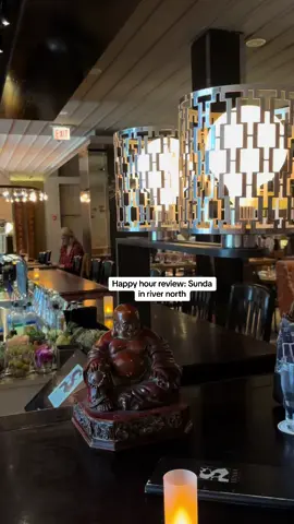 Happy hour at Sunda in River North #chicago #chicagotiktokers #tiktokfypviralchicago #chicagotiktok #chitown #chicagohappyhour #chicagohappyhourdeal #chicagofood #chicagofoodie #chicagorestaurants 