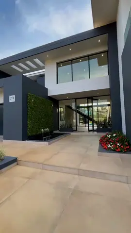 A New beautiful Modern House ✨🏡 By @ournewhome.marketing #ournewhome #property #propertysa #southafrica #realestate #Home #house #luxuryliving #dreamhome #luxury #modernhouse #propertyinvestment #realty #home #house #hometour #housetour #fyp #foryou #fypシ゚viral #fypage  #propertyforsale #videography #realestatephotography #propertymarketing