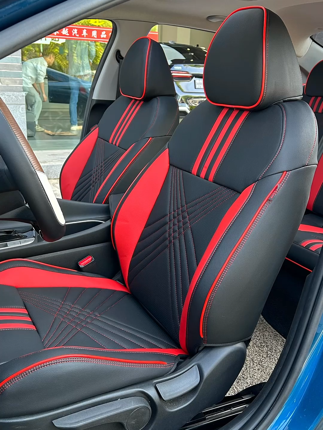 #toyota #automotive #caraccessories #seatcover #carcare
