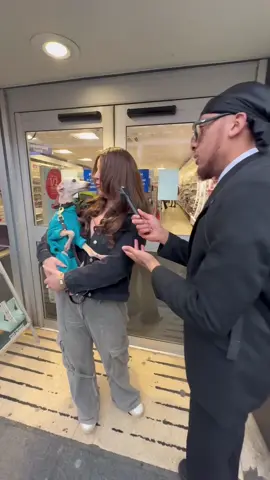 Too much heartbreak in one video 😔😂#heartbreak #foryou #fyp #fypシ #viral #publicinterview #brixton #singing #Love 