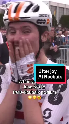 Dont mind us…we’re just off for a quick cry 🥰 #roadcycling #roubaix #cycling 