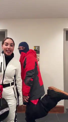 Sweet escape ⛷️ #ski #snow #marriedlife #hubby #gwenstefani #sweetescape #TrueLove 