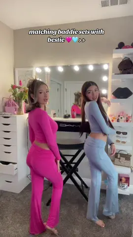 @Baddie Ville - code ‘DRMDEZZY’💕#homebodybaddieset #bestieoutfits #matchingoutfits #pinkset  #blueset  