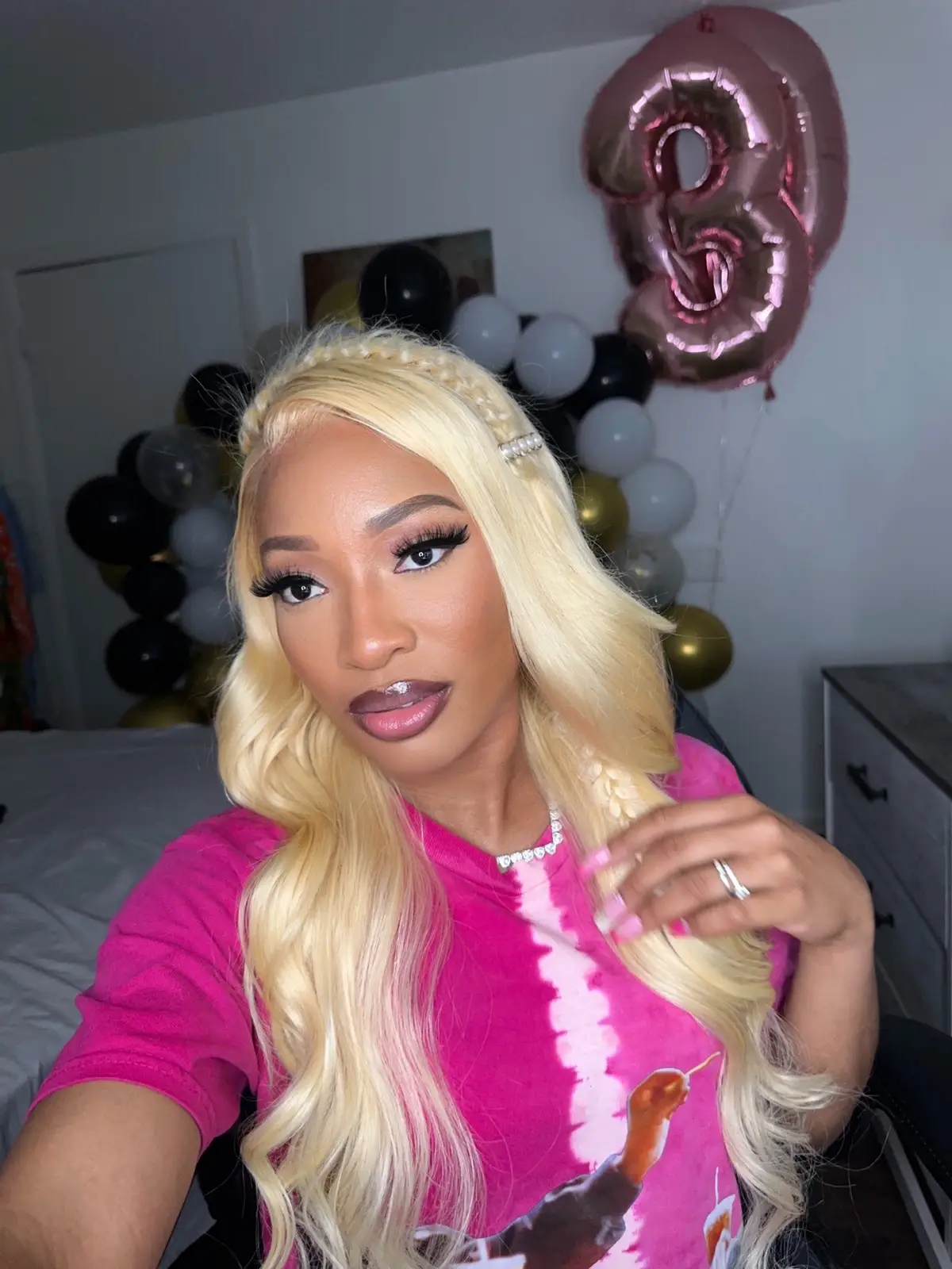 If you’re looking for a good quality 613 wig, look no further this 13X4 28 Inch Body Wave blonde wig is from Lumiere Hair & I am in love can’t wait to try some colors on it 😍😍😍 #lumierehair #wiginfluencer #brightnnfacety 