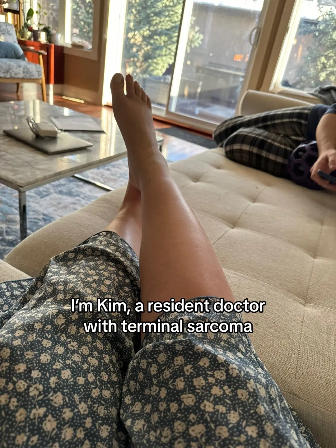 The swelling in my legs is likely from extra pressure on my heart from my lung masses that are compressing the center of my chest (mediastinum). This pushes my “good lung” and breathing tube (trachea) over to the right!