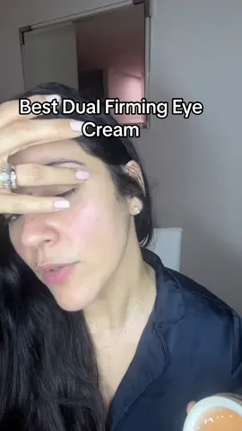 #creatorsearchinsights 2-in-1 eye duo developed with dermatologists and plastic surgeons to help treat the upper and lower eye areas. The upper eye gel dramatically lifts and firms the look of eyelids while the lower eye cream visibly smooths, depuffs and reduces dark circles. Together these formulas with unique Retinol and Peptide combinations deliver clinically proven results for all areas of the eye. In just 1 week 96% saw the look of lines + puffiness reduced and in 2 weeks 90% experienced visibly lifted eyelids and reduced dark circles. #besteyecream #firmingeyecream #rocskincare #eyecream #darkcirclestreatment 