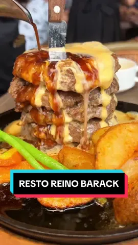 Nyobain Beef Hamburg asli Jepang milik Reino Barack??? . . #fyp #kulinerindonesia #serunyakuliner #kulinertiktok #jelajahkuliner2 #asiknyakuliner #beefhamburg #japanesefood #kulinerjakarta 