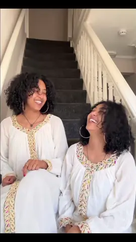 #twinsisters #sistersforever #habeshatwin #ethiopian_tik_tok #habeshatiktok #eritreantiktok #tigraytiktok #amharatiktok #oromotiktok 