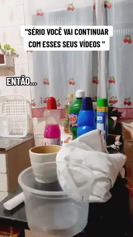 sim eu vou continuar! não importa se o número de pessoas que me assistam são poucos e, não, eu não tenho vergonha de mostrar a minha realidade as coisas agente vai conquistando com o decorrer do  tempo, a única coisa que  quero é motivar meninas como eu a cuidar da casa e se eu conseguir  motivar uma, pra mim já é um começo🥰#donadecasa #rotinadecasa #fyp #viral #foryoupage #foryou #asmrlimpeza #faxinapesada 