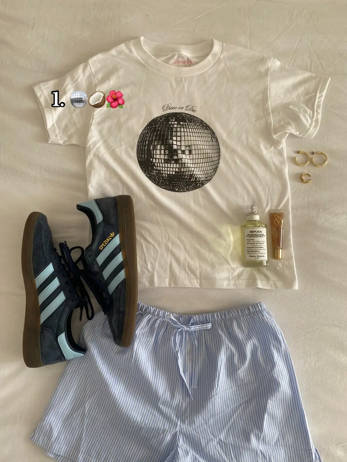 @sunday violets #italysummer#summer2024#outfits#inspo#pinterest#discoball#tee#starzforyou#eurosummer