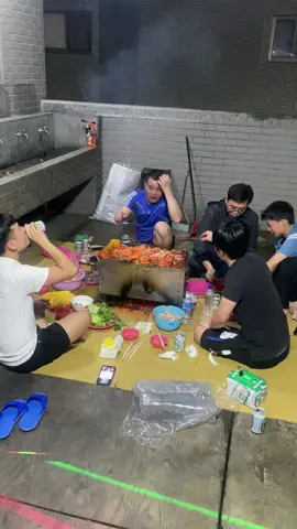 Ae tôi party kiểu .🤣🤣🤣#xuhuongtiktok #ngườiviệtnamởđàiloan #xuhuong #douyin #17thaibinh🇻🇳 